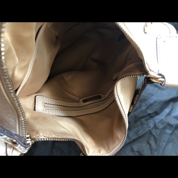 B. Makowsky Purse and Wallet Set - Picture 6 of 7